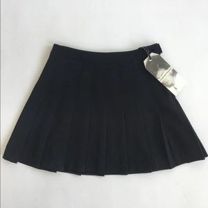 L’Ecole Des Femmes Pleated Crepe Skirt